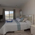 Catherine Villa *